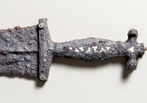 Оружие из серебра и латуни помогло сделать множество археологических открытий

