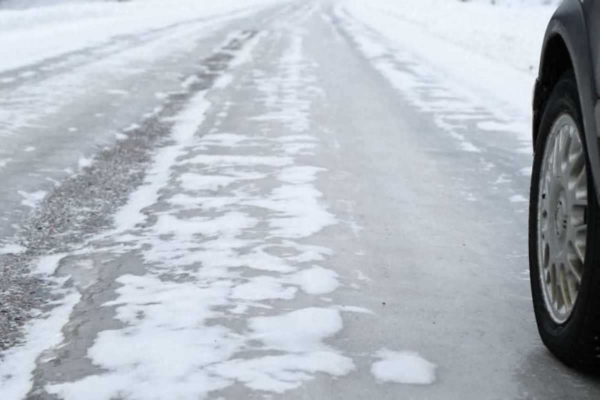 В Костромской области прогнозируются мокрый снег и гололедица