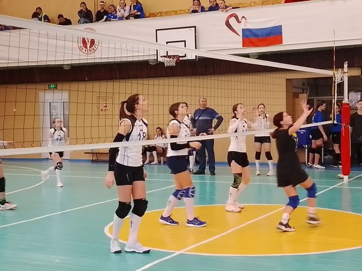 В Бердянске в состоялся открытый Кубок ДЮСШ по волейболу среди девушек