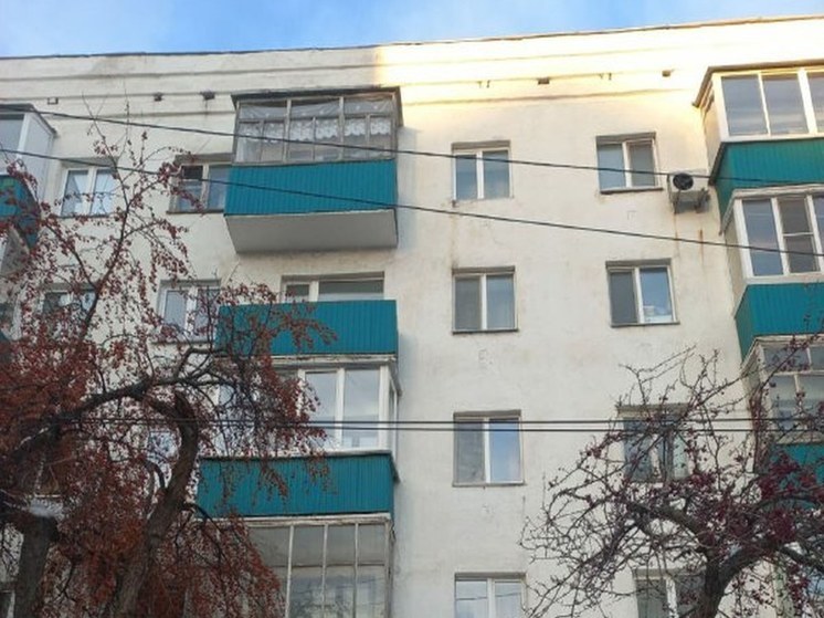 В Уфе следком устанавливает обстоятельства падения наледи на ребенка