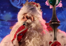 В Бокситогорске в течение нескольких дней работала резиденция Деда Мороза. Дети могли встретиться с новогодним волшебником в стенах городского Дворца Культуры, пишет Online47.