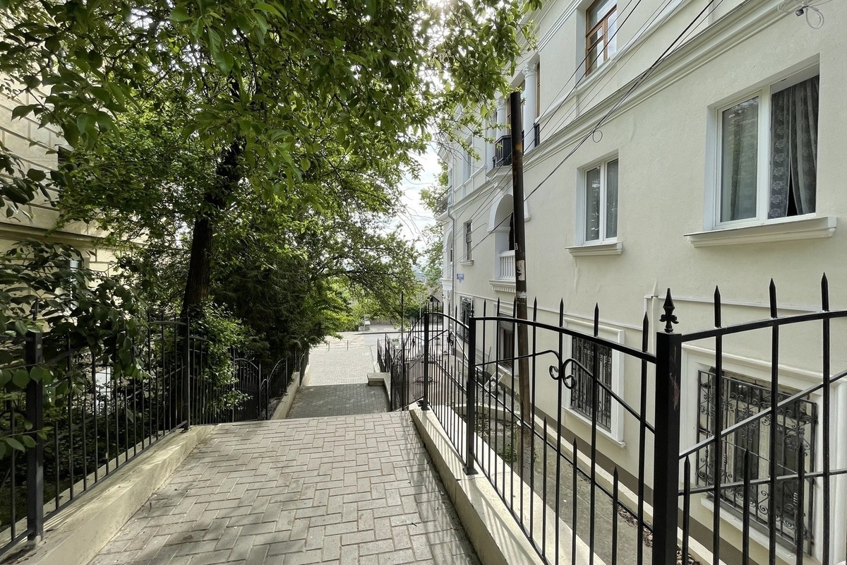 Севастопольский лицей сможет выкупить здание на своей территории