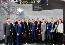 Руководитель ДНР посетил партийный съезд в Москве