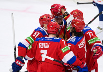 В Петербурге закончился заключительный матч Кубка Первого канала по хоккею. Команда «Россия 25» одержала победу над сборной Казахстана со счетом 5:2.