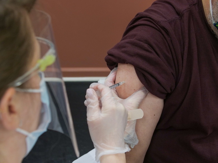 Более 324 тысяч жителей Марий Эл вакцинировались от гриппа