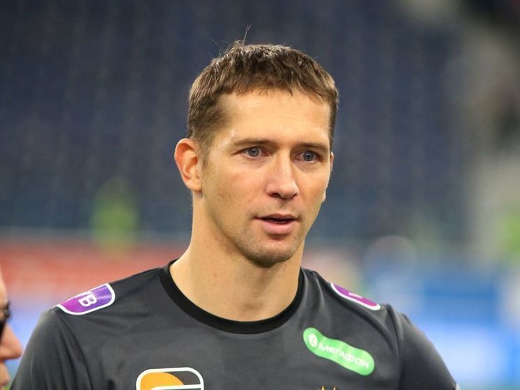 Вратарь "Зенита" рассказал о самой дорогой необдуманной покупке