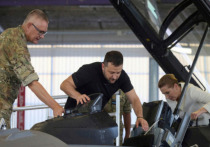 Истребители F-16 вряд ли помогут Украине в противостоянии баллистическим ракетам, заявил в эфире телеканала "Рада" представитель командования воздушных сил ВСУ Юрий Игнат