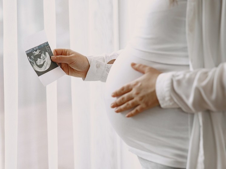 Решение думского комитета по запрету абортов в частных клиниках опровергли