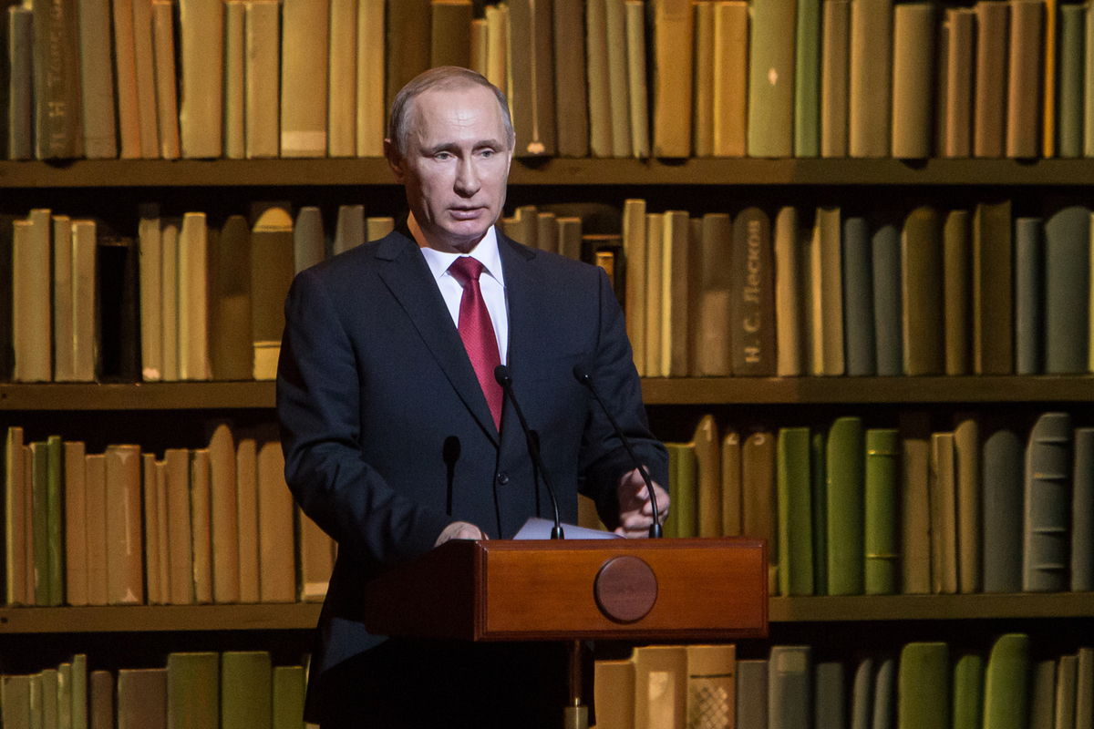 Путин пригласил глав СНГ на саммит в Петербурге