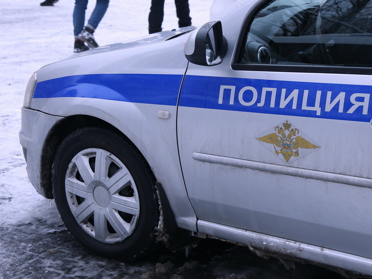 В кафе Мытищ нетрезвый мужчина приставал к девочкам-подросткам