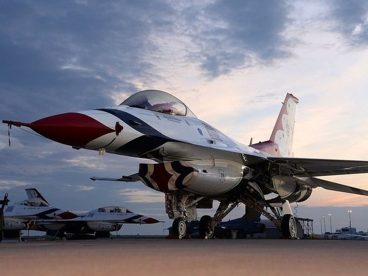 Лавров предупредил об опасности размещения F-16 на авиабазах в странах НАТО