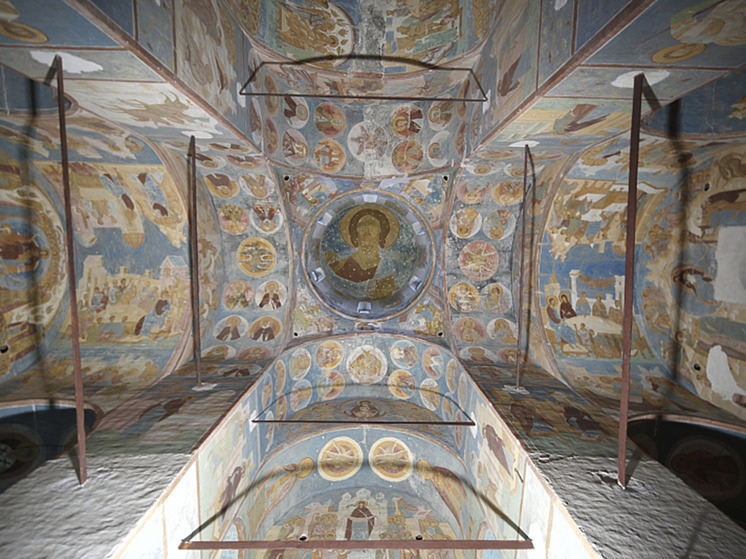 С помощью нейросетей ученые выяснили, как выглядели фрески Ферапонтова монастыря