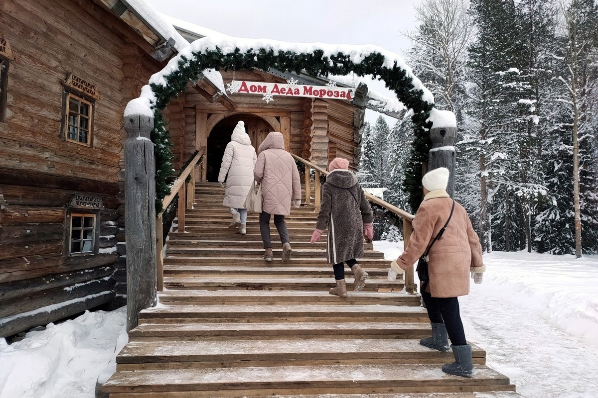 В «Малых Корелах» открылся дом Деда Мороза - МК Архангельск