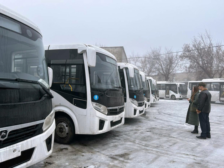 Минтранс ЛНР передал Красному лучу десять пассажирских автобусов