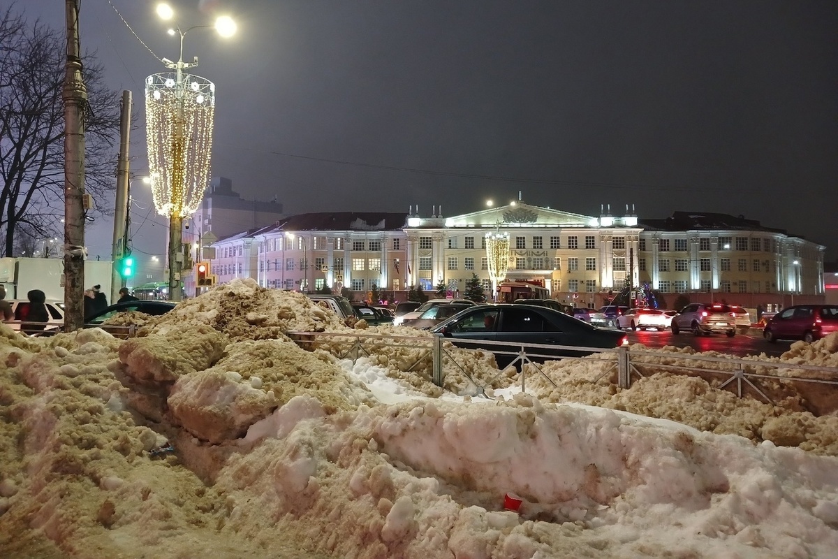 В Курске ДТП на Радищева привело к огромной пробке