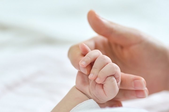 Кировская область впервые среди регионов ввела выплаты за рождение первого ребенка
