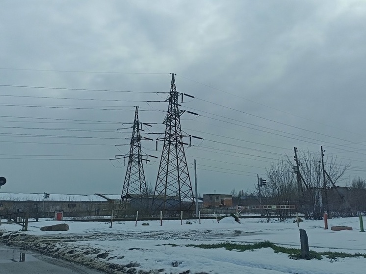 Дончанам пообещали вернуть свет в дома ко Дню энергетика