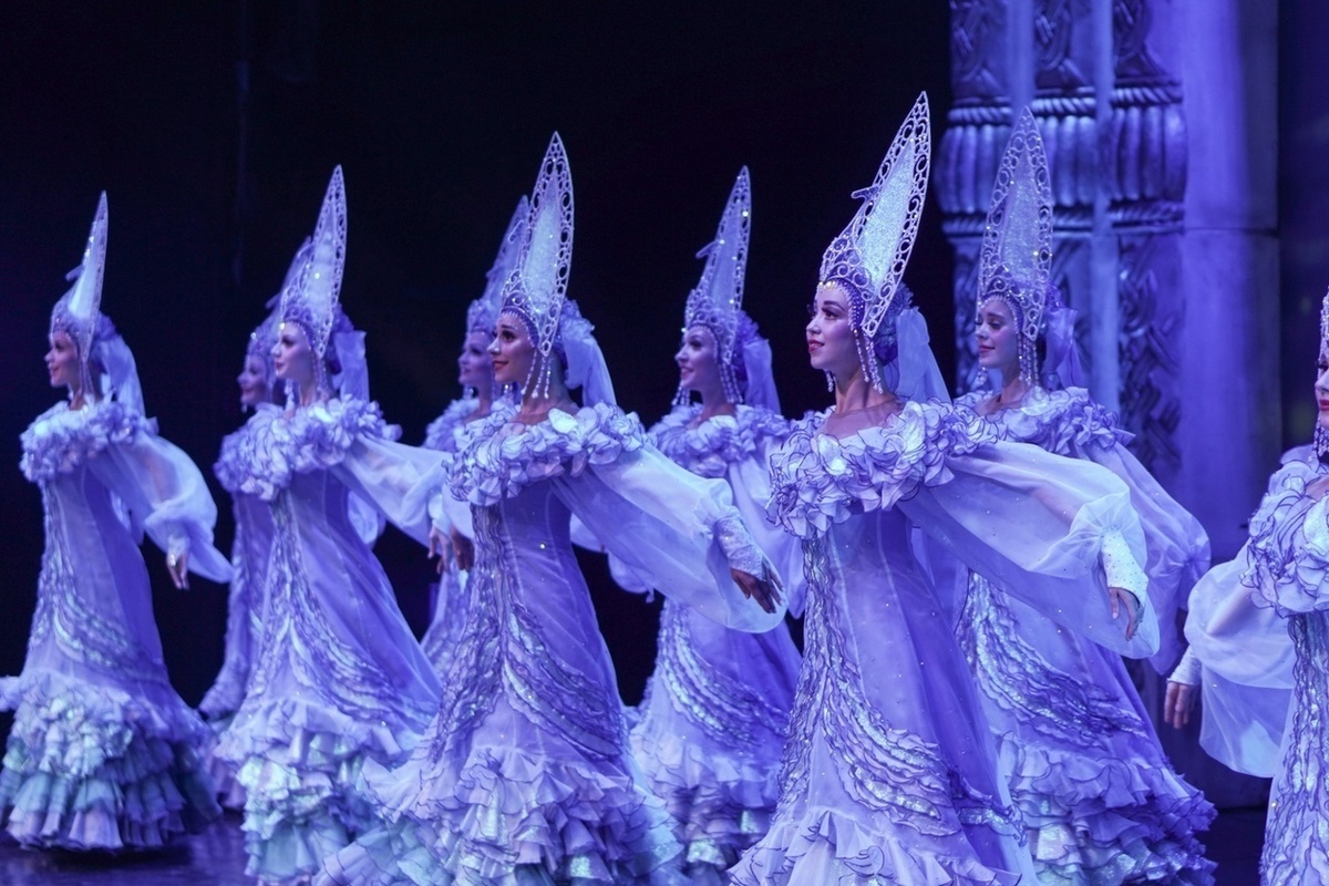 Шоу-балет «Кострома» с хореографическим спектаклем «Снегурочка 2.0» совершит турне по РФ
