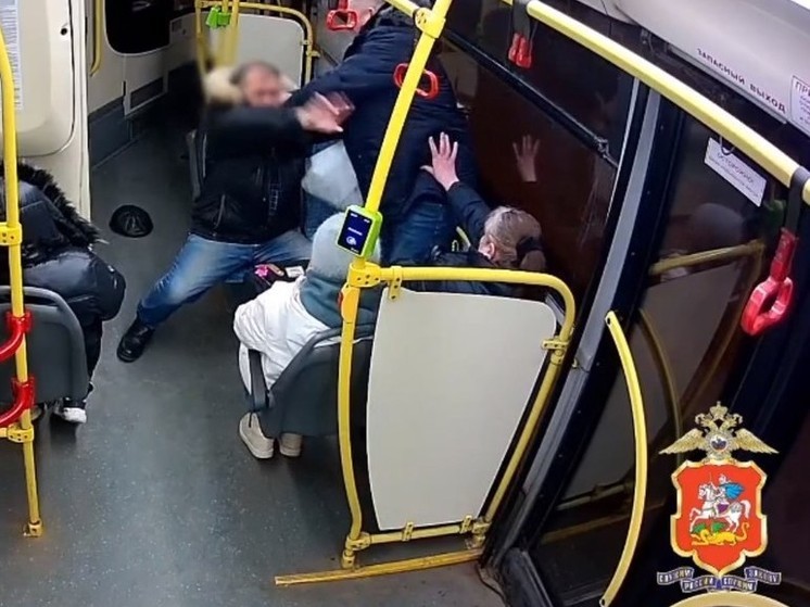 В Дмитрове задержали дебошира, устроившего драку в автобусе