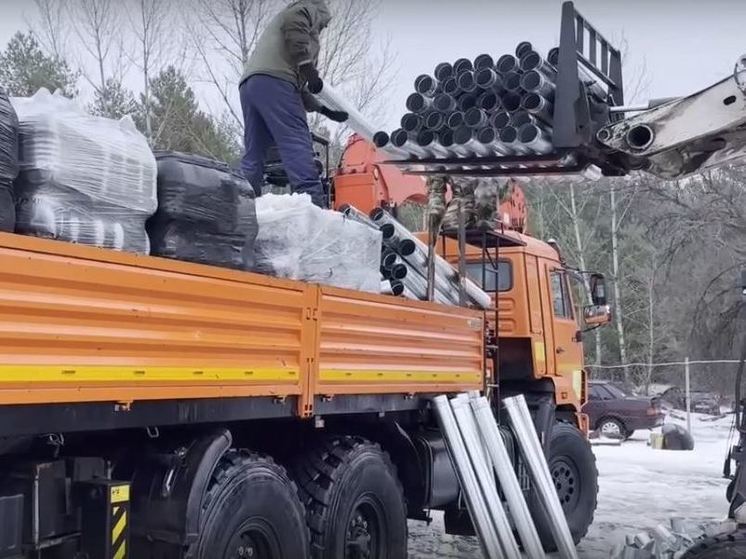 Из Орловской области в зону СВО передали 10 тонн овощей и 15 тонн воды