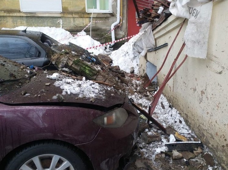 В центре Воронежа обрушились два балкона