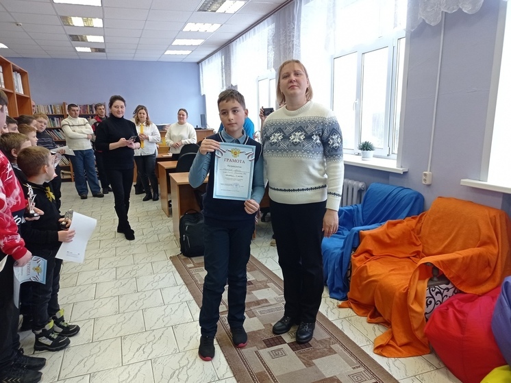 В Оленино начинающий шахматист демонстрирует успехи в игре