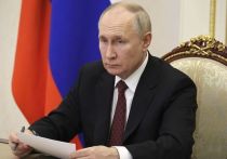 Президент России Владимир Путин утвердил закон о переводе бизнеса в российскую юрисдикцию, а также об увеличении привлекательности социальных административных районов
