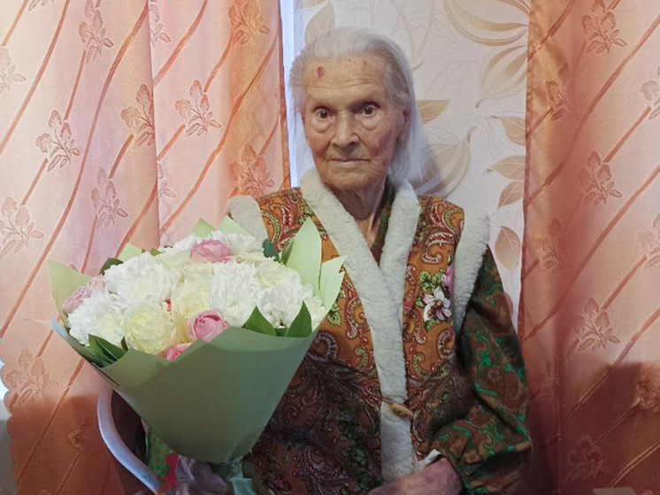 В Твери 104-летие отмечает ветеран войны, труженица тыла Екатерина Демина