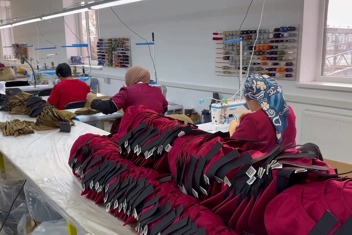 В Карачаево-Черкесии открылась вторая за год швейная фабрика