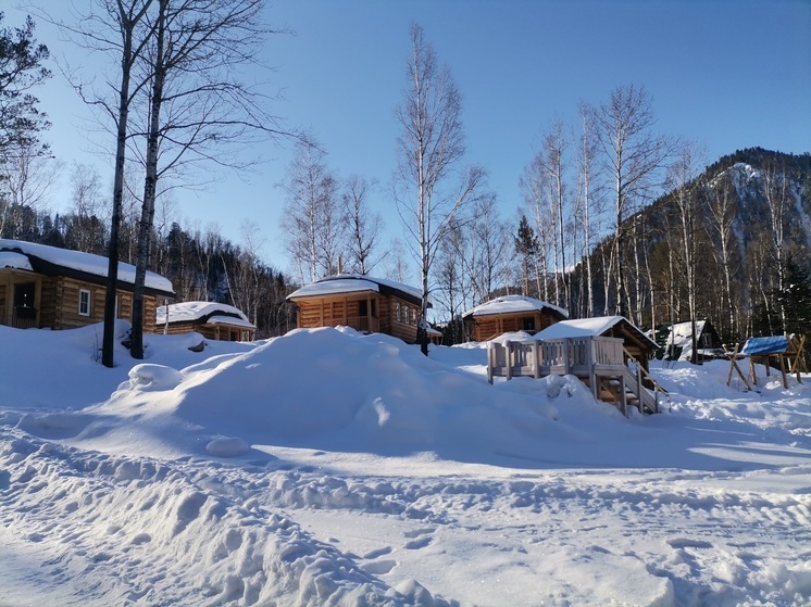 Районам Бурятии дали денег на борьбу со снегом