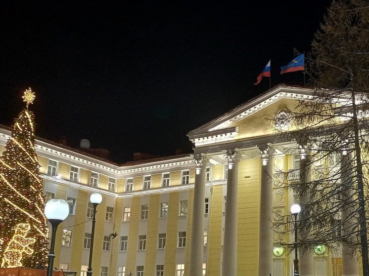 Сергей Дубовой поздравил северян с 29-летием Мурманской областной думы