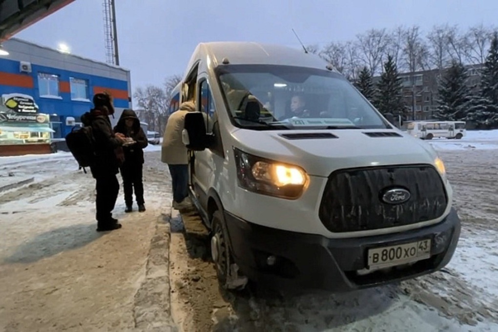 В Кирове по просьбам жителей возобновили автобусное движение до Афанасьево