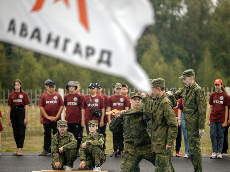 В курском центре «Авангард» провели 25 учебных сборов по военной подготовке