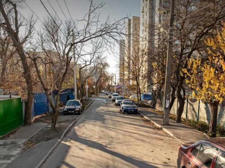 На двух улицах Ростова запретят парковку с 24 декабря