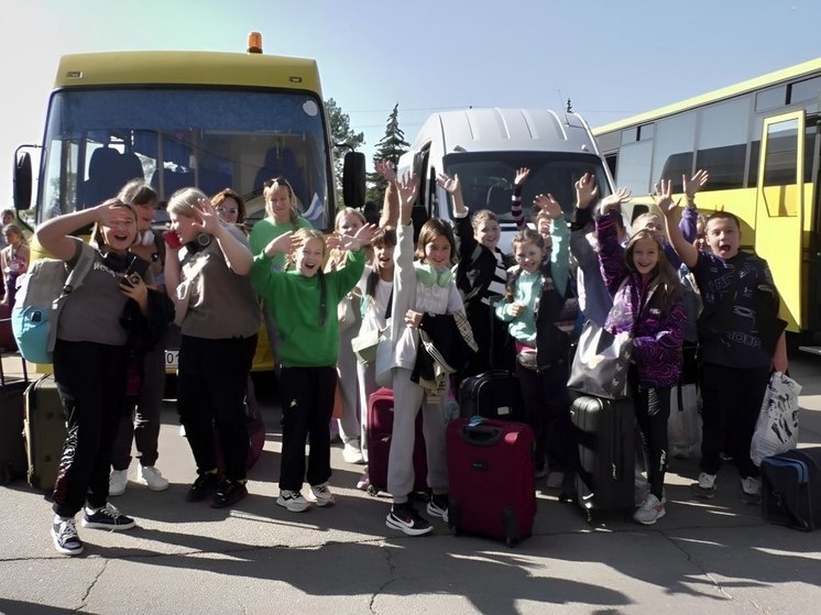 Почти 2,5 тысячи детей из ДНР приняли участие во всероссийской культурной программе