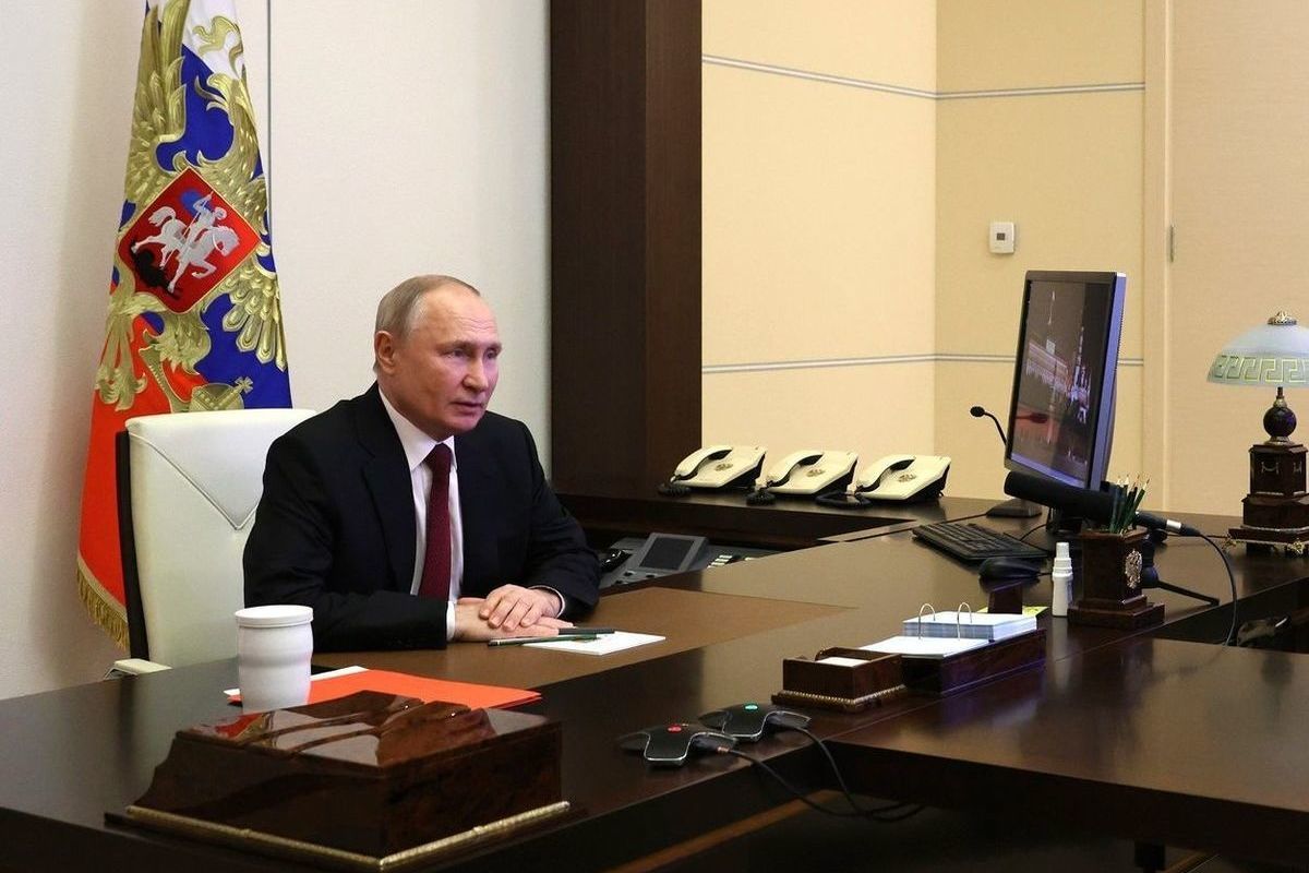Путин отметил востребованность восточного направления железных дорог