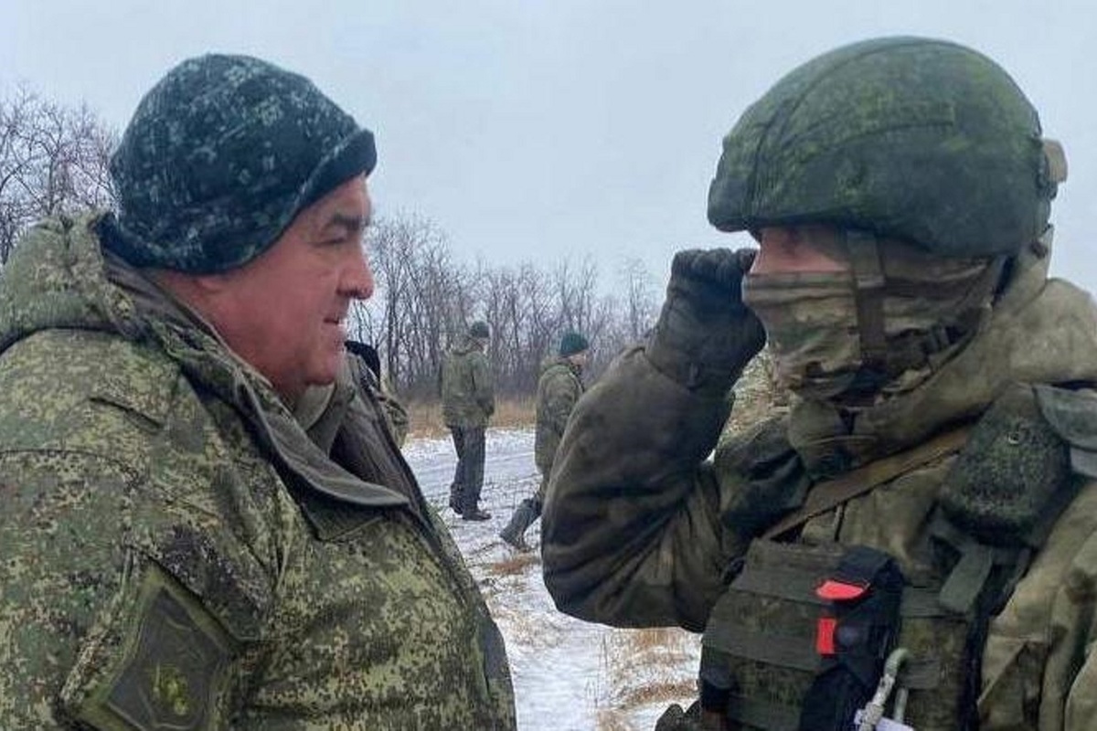 Губернатор Сергей Ситников побывал в расположении 331-го Костромского полка ВДВ в зоне СВО