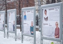В центре Екатеринбурга, на пешеходной зоне на проспекте Ленина открылась аллея легенд образования города