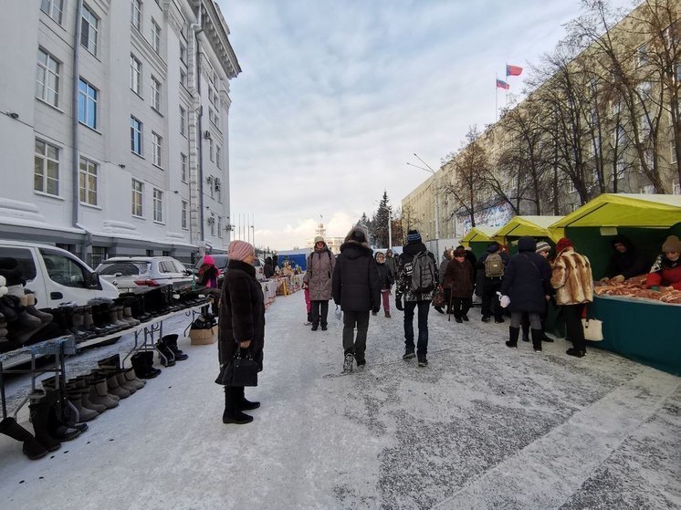 Новогодняя сельскохозяйственная ярмарка начнет работать в Кемерове