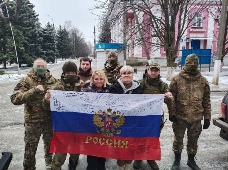 Гумгруз из Ейска доставили в зону СВО