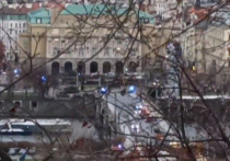 В Сети опубликовано видео с места стрельбы в Праге