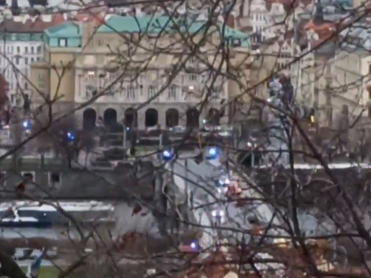 A video has appeared from the scene of the shooting in Prague