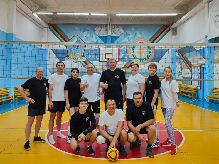 Команда Минюста Хакасии победила в волейбольном матче