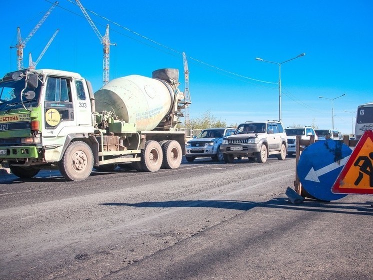 К 2030 году в городах Якутии должны привести в порядок не менее 85% дорог