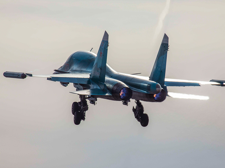 Российские Су-34 нанесли удар по командному пункту и живой силе ВСУ на Краснолиманском направлении