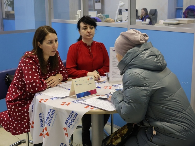 Более 560 новгородцев получили новые компетенции по нацпроекту «Демография»
