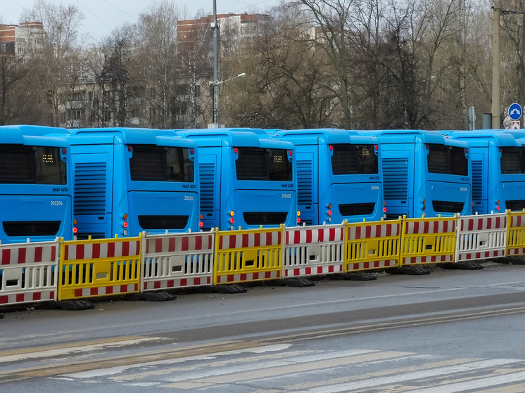 В российском регионе "потеряли" переданные из Москвы автобусы