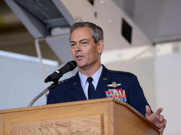 Этот шаг объяснен «китайской угрозой»