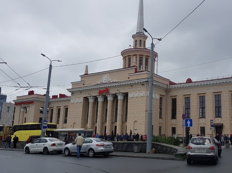 Расписание поездов из Петрозаводска поменяется в новогодние каникулы