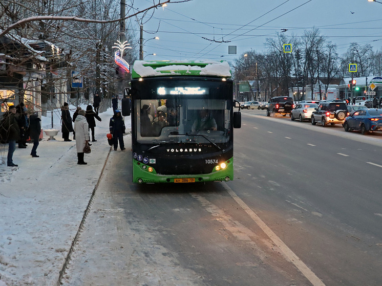 Транспорт в Курске в новогодние праздники будет ходить по графику выходного дня